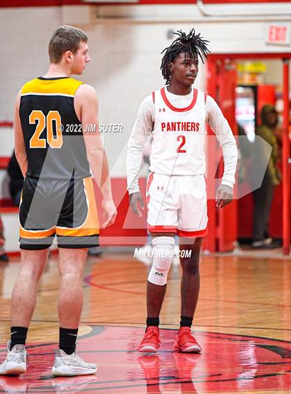 Thumbnail 1 in Burton vs Yorktown photogallery.