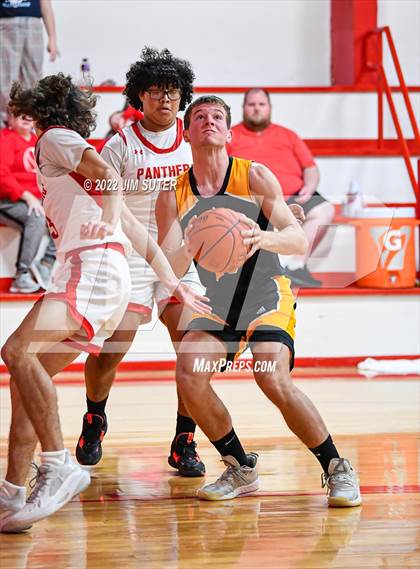 Thumbnail 1 in Burton vs Yorktown photogallery.