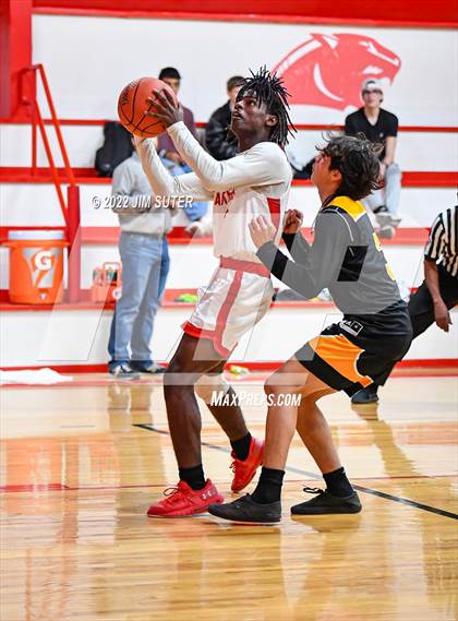 Thumbnail 2 in Burton vs Yorktown photogallery.