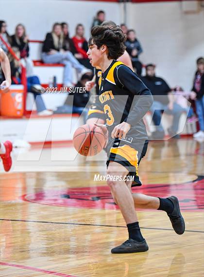 Thumbnail 1 in Burton vs Yorktown photogallery.