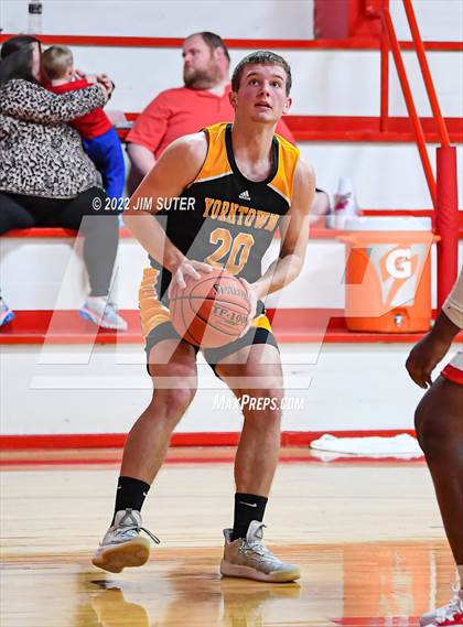 Thumbnail 3 in Burton vs Yorktown photogallery.