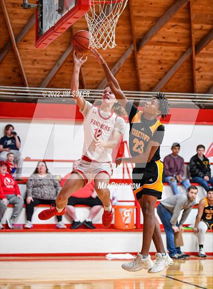 Thumbnail 1 in Burton vs Yorktown photogallery.