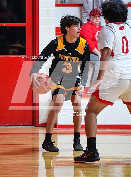 Thumbnail 1 in Burton vs Yorktown photogallery.
