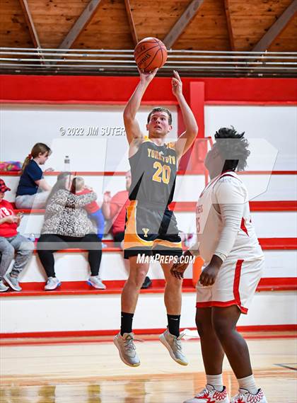 Thumbnail 2 in Burton vs Yorktown photogallery.