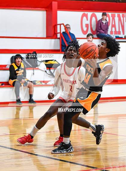 Thumbnail 2 in Burton vs Yorktown photogallery.