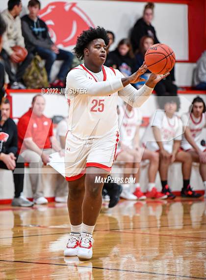 Thumbnail 3 in Burton vs Yorktown photogallery.