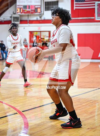 Thumbnail 1 in Burton vs Yorktown photogallery.
