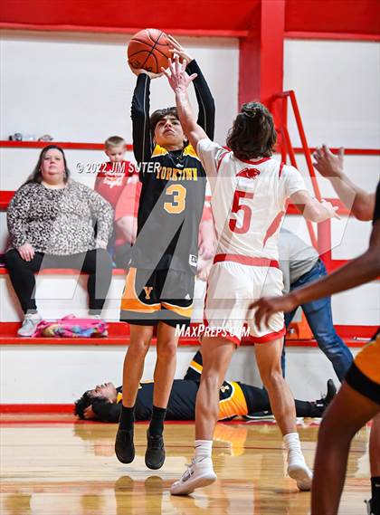Thumbnail 3 in Burton vs Yorktown photogallery.
