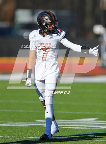Thumbnail 2 in Marlboro Central vs. Port Jervis (NYSPHSAA Section 9 Class B Final) photogallery.
