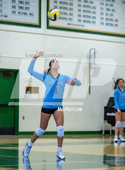 Thumbnail 3 in Buena @ Santa Barbara photogallery.
