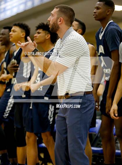 Thumbnail 3 in Holy Spirit Prep vs. Hamilton Heights Christian Academy photogallery.