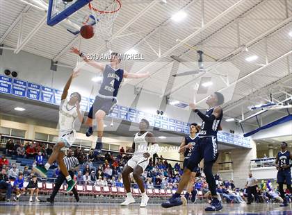 Thumbnail 2 in Holy Spirit Prep vs. Hamilton Heights Christian Academy photogallery.