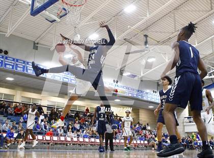 Thumbnail 1 in Holy Spirit Prep vs. Hamilton Heights Christian Academy photogallery.