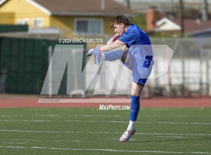 Thumbnail 3 in Redondo Union vs Palos Verdes (South High Holiday Tournament) photogallery.