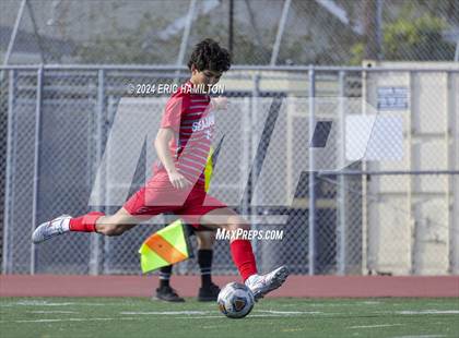 Thumbnail 1 in Redondo Union vs Palos Verdes (South High Holiday Tournament) photogallery.