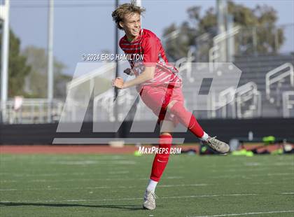 Thumbnail 1 in Redondo Union vs Palos Verdes (South High Holiday Tournament) photogallery.