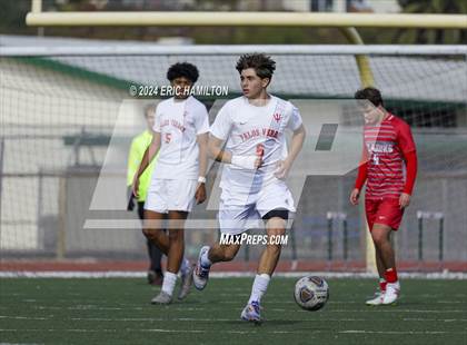 Thumbnail 1 in Redondo Union vs Palos Verdes (South High Holiday Tournament) photogallery.