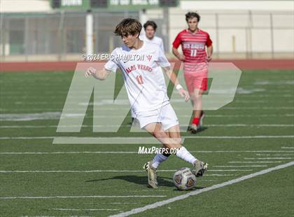 Thumbnail 1 in Redondo Union vs Palos Verdes (South High Holiday Tournament) photogallery.