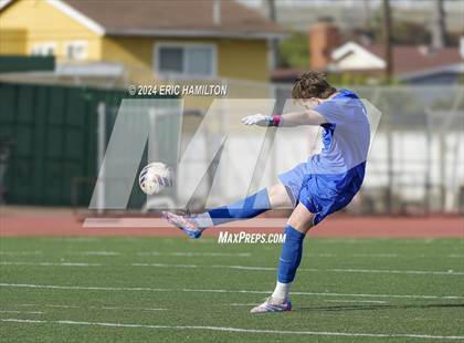 Thumbnail 1 in Redondo Union vs Palos Verdes (South High Holiday Tournament) photogallery.