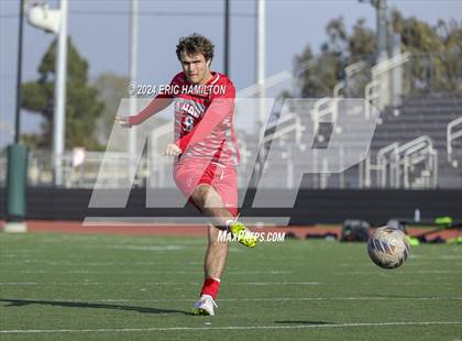 Thumbnail 1 in Redondo Union vs Palos Verdes (South High Holiday Tournament) photogallery.