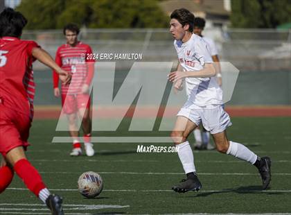 Thumbnail 3 in Redondo Union vs Palos Verdes (South High Holiday Tournament) photogallery.
