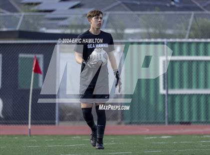 Thumbnail 2 in Redondo Union vs Palos Verdes (South High Holiday Tournament) photogallery.