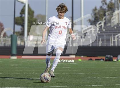 Thumbnail 1 in Redondo Union vs Palos Verdes (South High Holiday Tournament) photogallery.