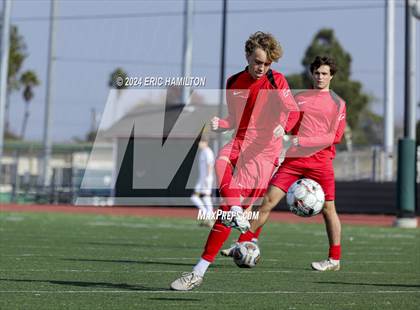 Thumbnail 3 in Redondo Union vs Palos Verdes (South High Holiday Tournament) photogallery.