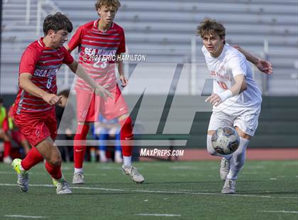 Thumbnail 2 in Redondo Union vs Palos Verdes (South High Holiday Tournament) photogallery.