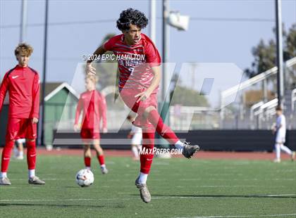 Thumbnail 2 in Redondo Union vs Palos Verdes (South High Holiday Tournament) photogallery.