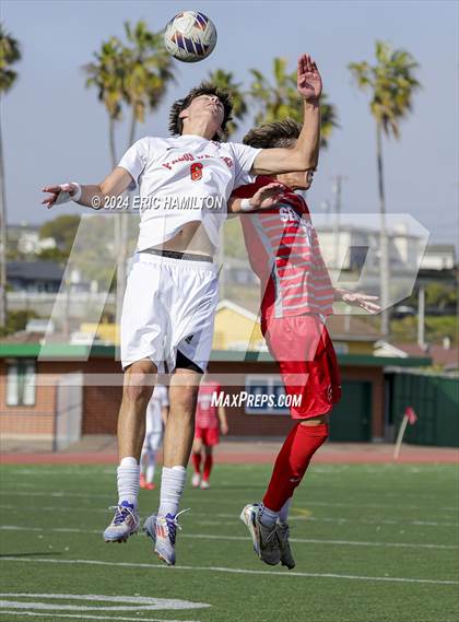 Thumbnail 2 in Redondo Union vs Palos Verdes (South High Holiday Tournament) photogallery.