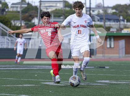 Thumbnail 1 in Redondo Union vs Palos Verdes (South High Holiday Tournament) photogallery.