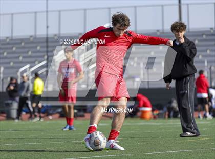 Thumbnail 1 in Redondo Union vs Palos Verdes (South High Holiday Tournament) photogallery.
