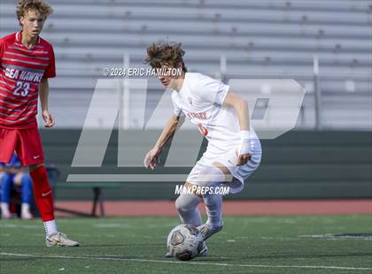 Thumbnail 1 in Redondo Union vs Palos Verdes (South High Holiday Tournament) photogallery.
