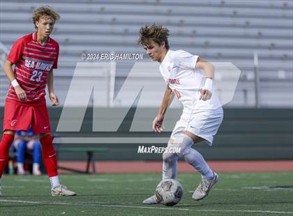 Thumbnail 2 in Redondo Union vs Palos Verdes (South High Holiday Tournament) photogallery.