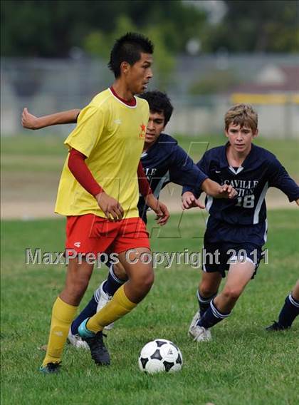 Thumbnail 2 in Vacaville Christian @ Encina Prep photogallery.