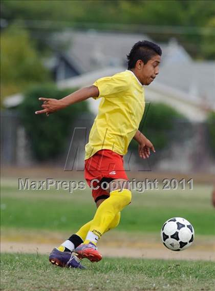 Thumbnail 2 in Vacaville Christian @ Encina Prep photogallery.