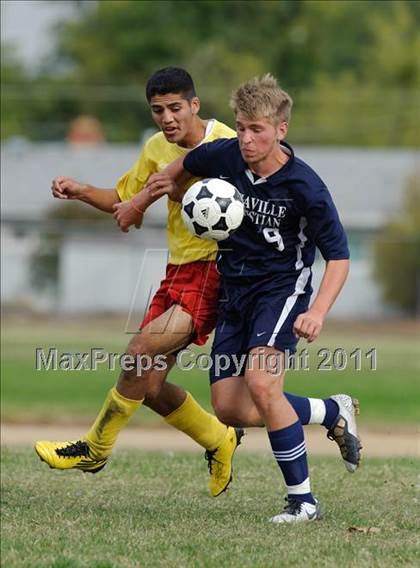 Thumbnail 2 in Vacaville Christian @ Encina Prep photogallery.