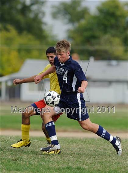 Thumbnail 3 in Vacaville Christian @ Encina Prep photogallery.