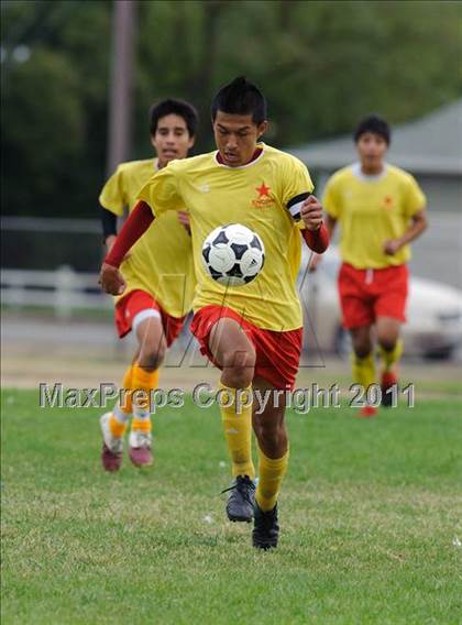 Thumbnail 2 in Vacaville Christian @ Encina Prep photogallery.