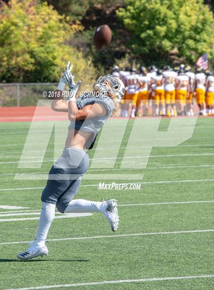 Thumbnail 1 in Saguaro vs. Helix (Honor Bowl) photogallery.