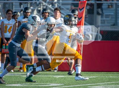 Thumbnail 2 in Saguaro vs. Helix (Honor Bowl) photogallery.
