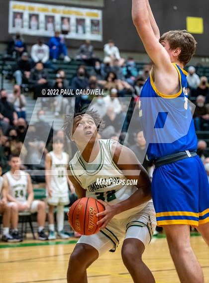 Thumbnail 2 in Kelso @ Timberline (WIAA 3A District semi-final) photogallery.