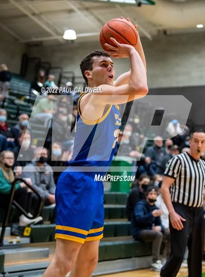Thumbnail 1 in Kelso @ Timberline (WIAA 3A District semi-final) photogallery.