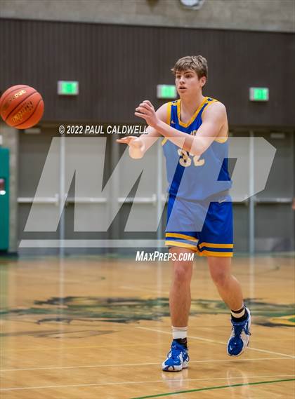 Thumbnail 2 in Kelso @ Timberline (WIAA 3A District semi-final) photogallery.