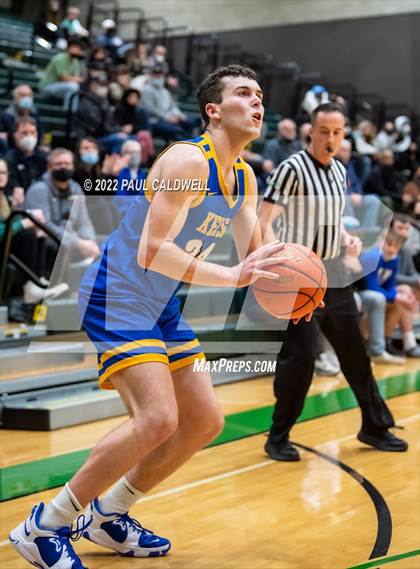 Thumbnail 1 in Kelso @ Timberline (WIAA 3A District semi-final) photogallery.