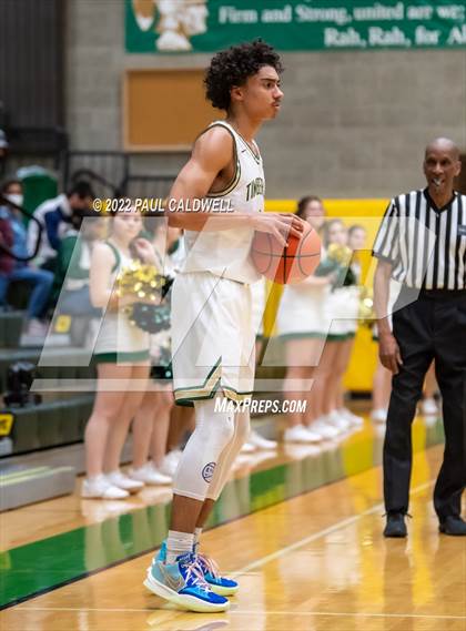 Thumbnail 2 in Kelso @ Timberline (WIAA 3A District semi-final) photogallery.
