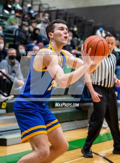 Thumbnail 2 in Kelso @ Timberline (WIAA 3A District semi-final) photogallery.