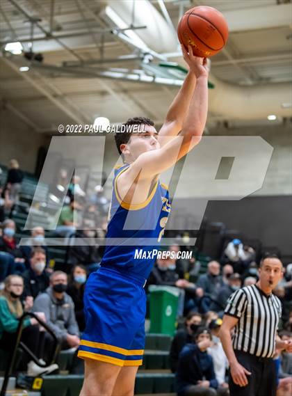 Thumbnail 2 in Kelso @ Timberline (WIAA 3A District semi-final) photogallery.