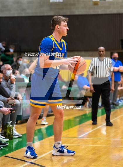 Thumbnail 2 in Kelso @ Timberline (WIAA 3A District semi-final) photogallery.